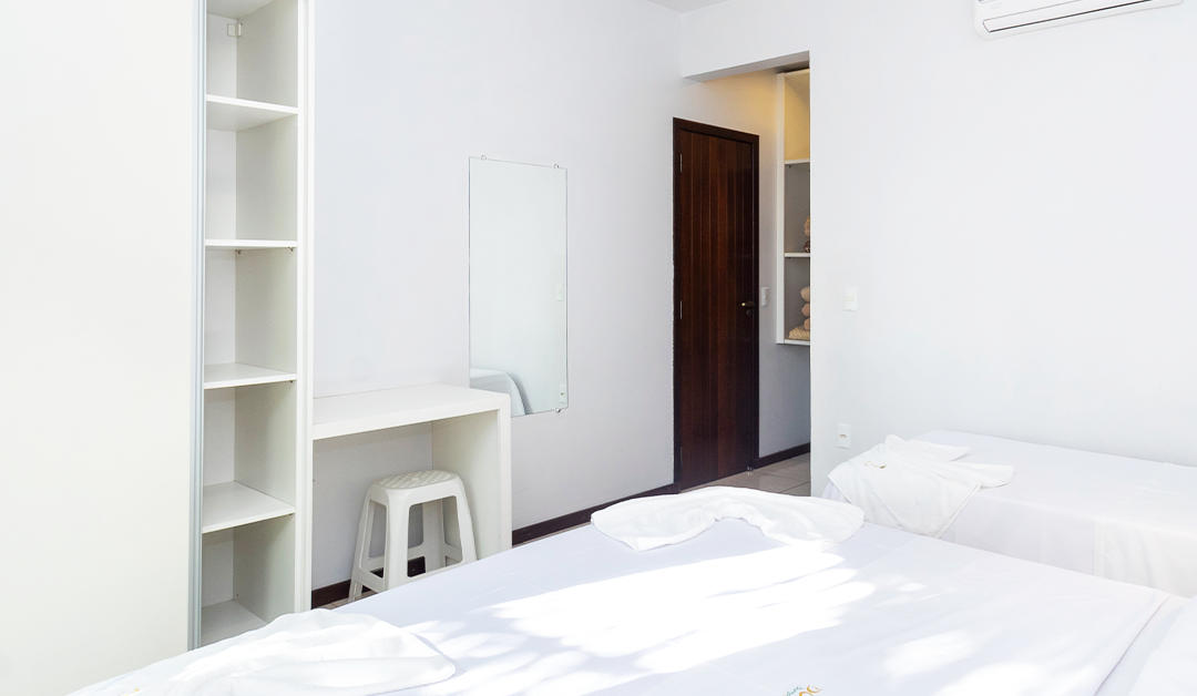 Pousada em Bombinhas SC para viajar no inverno e fazer room office  